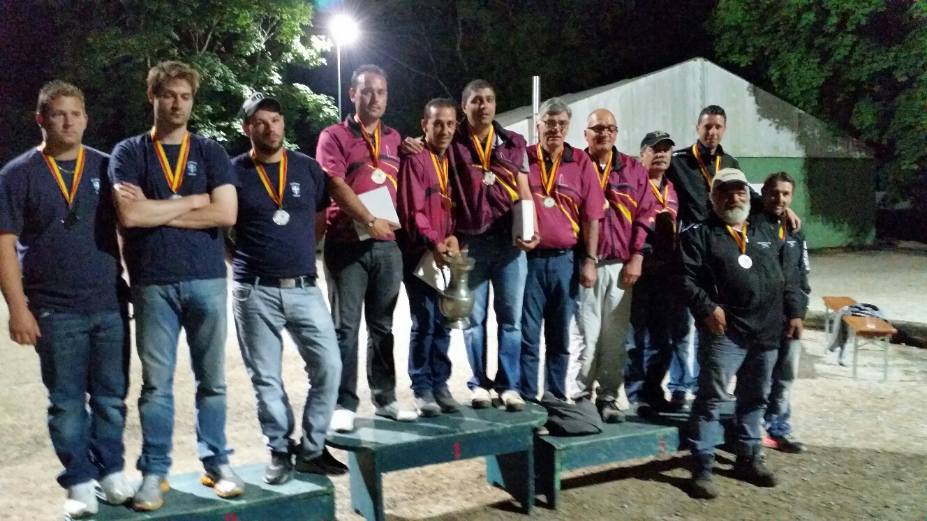 podiumh.jpg